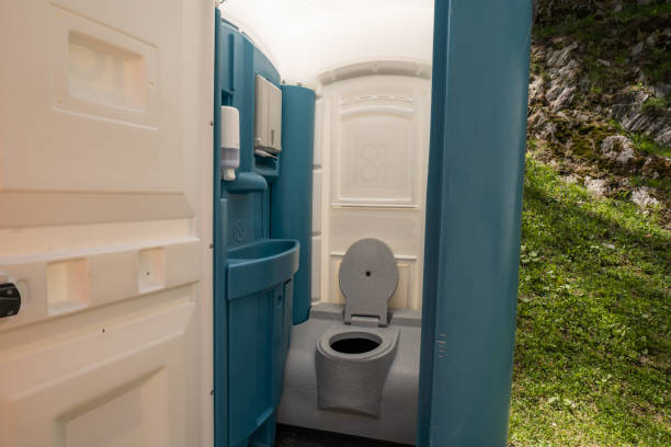 Portable Toilet Options We Offer in Conroe, TX